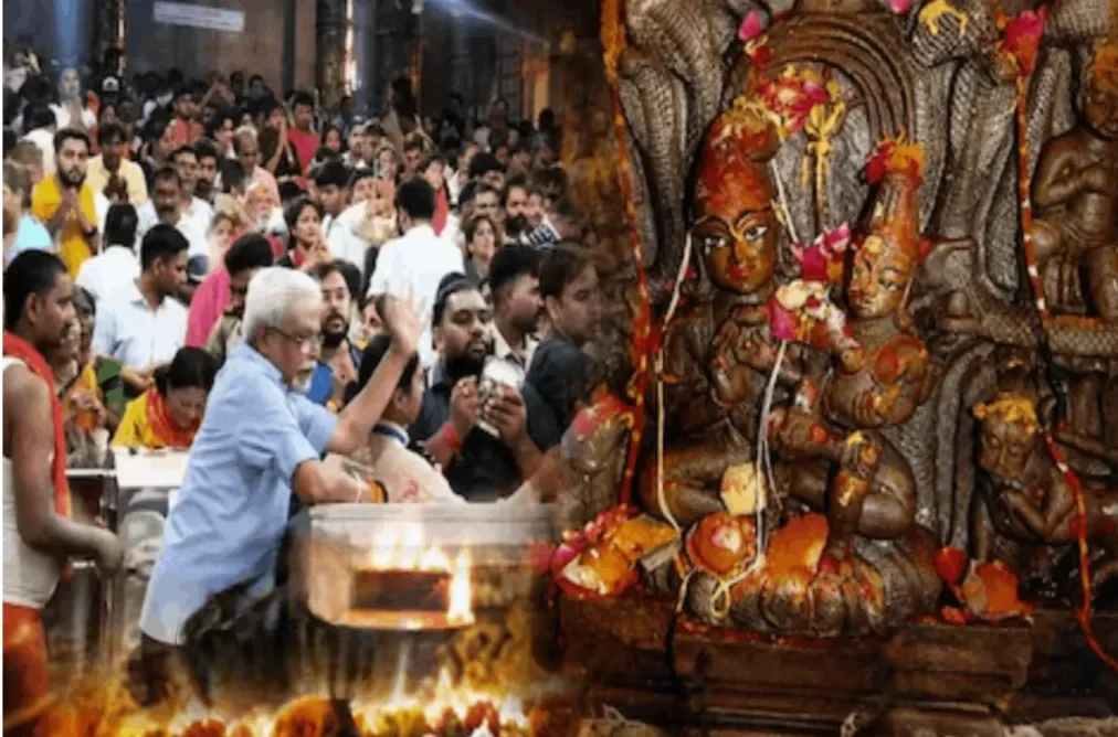 उज्जैन में उमड़ा आस्था का सैलाब: डेढ़ किमी लंबी कतार, नागचंद्रेश्वर के खुले पट